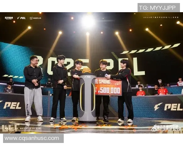 和平精英战术分析：JDG战队创新高表现引发热议与关注