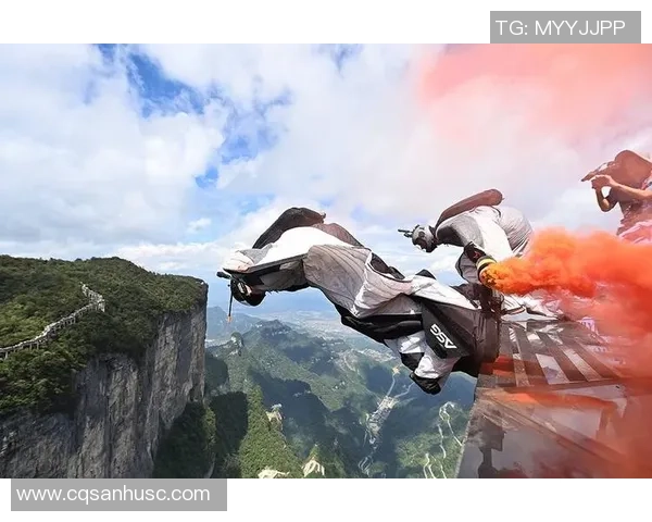 极限运动的魅力与挑战：探索杭州极限运动队的团队协作与包夹策略